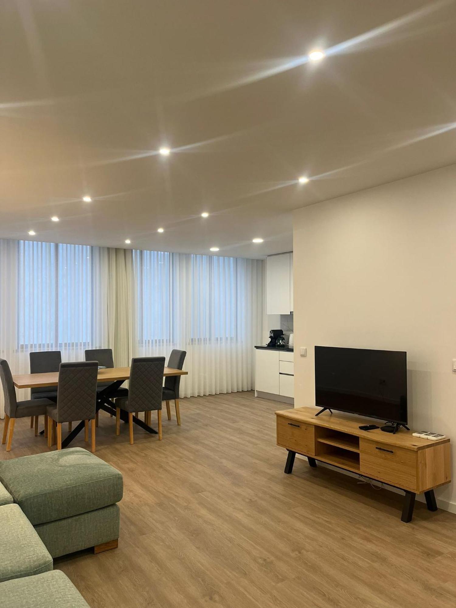 Orm- Flores Apartment Porto Exterior photo